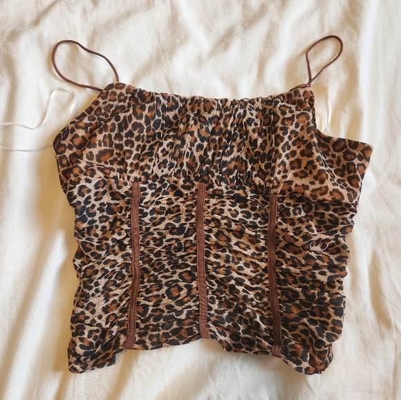 Bundle of tops - Picture 8 of 9